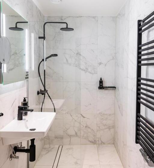 Номер Стандарт, Limehome Amsterdam Leidsekruisstraat