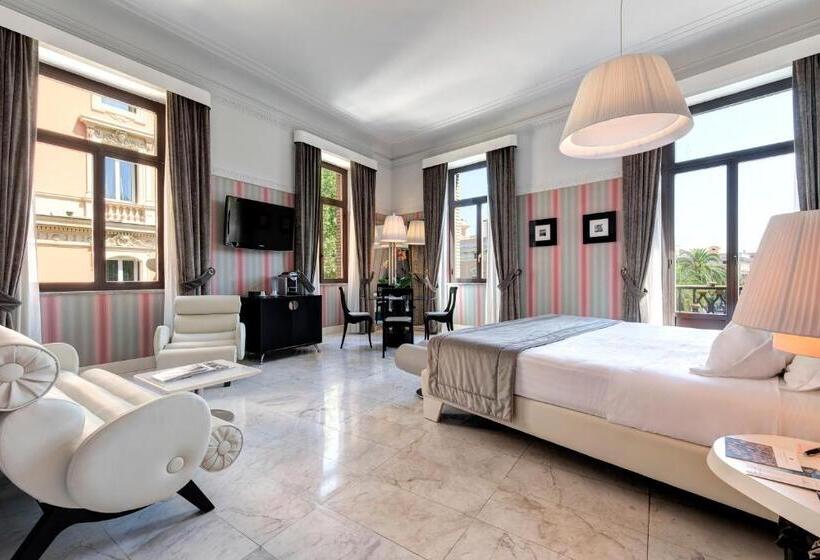 سوییت جونیور, Grand Hotel Palace Rome