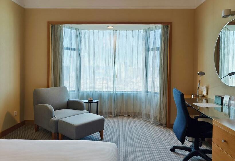 Номер Deluxe, Millennium Harbourview Hotel Xiamen Near Metro Station & Zhongshan Road