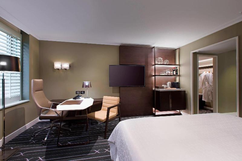 스탠다드 룸 킹사이즈 침대, Sheraton Grand Sydney Hyde Park