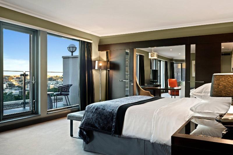 디럭스 스위트, Sheraton Grand Sydney Hyde Park