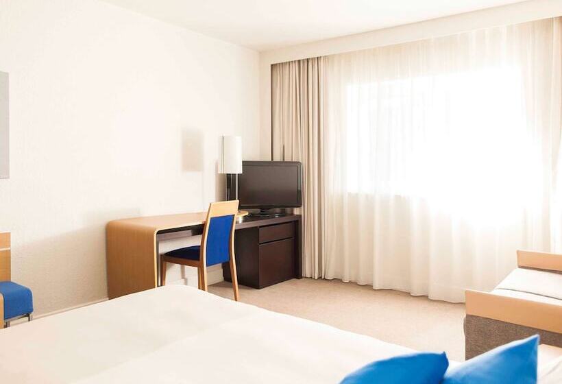 Номер Executive, Novotel Belfort Centre Atria