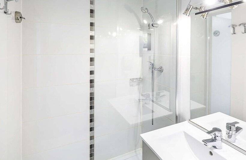 Номер Стандарт, Sure Hotel By Best Western Annecy