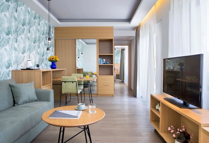 Люкс Executive Вид на Море, Dolce By Wyndham Athens Attica Riviera