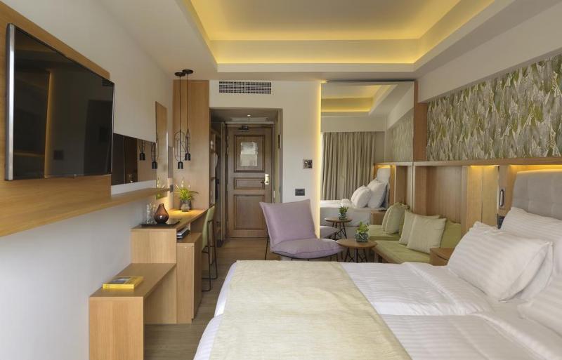 Номер Executive Вид на Море, Dolce By Wyndham Athens Attica Riviera