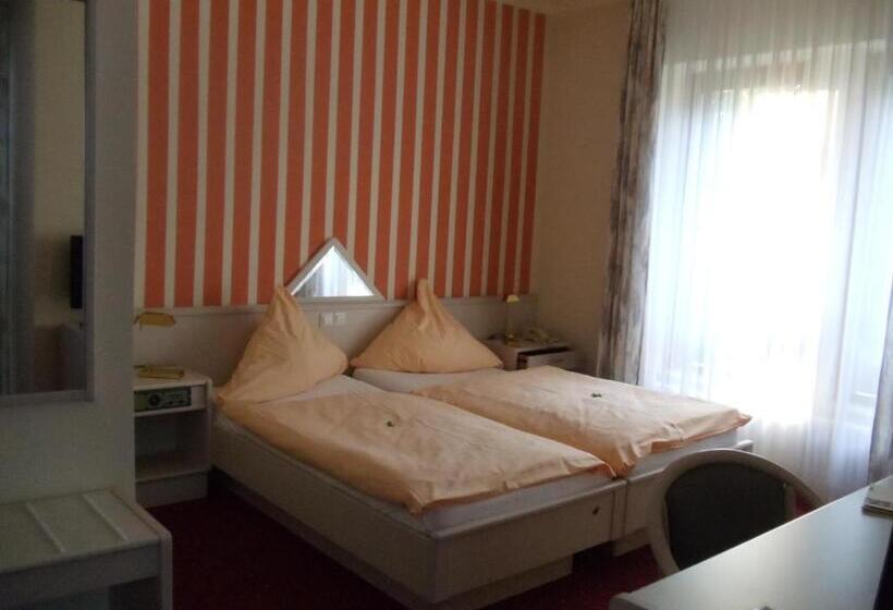 Номер Стандарт, Flair Hotel Weiss