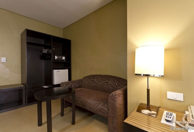 デラックスルーム, Summit Circle Cebu