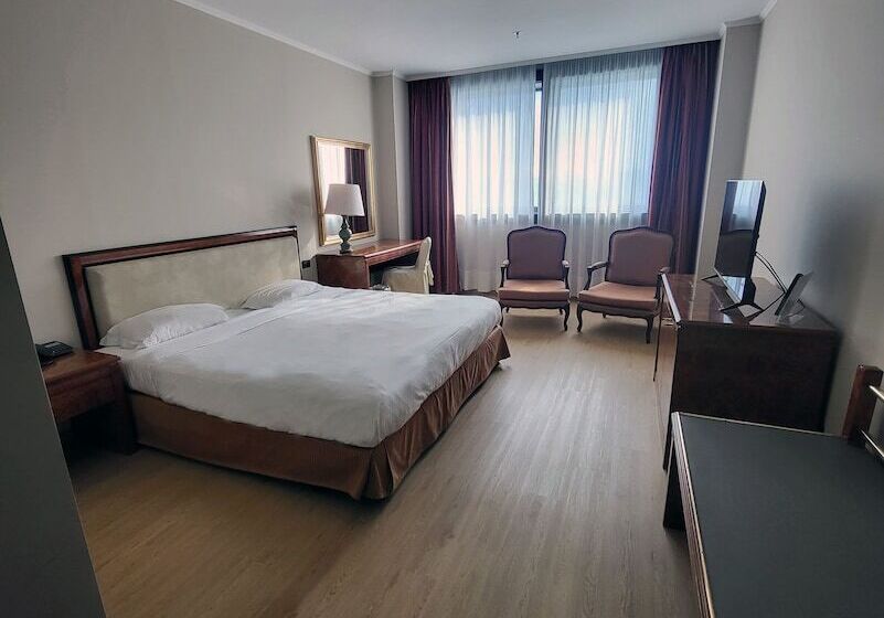 اتاق سوپریور سه تخته, Tower Genova Airport   Hotel & Conference Center