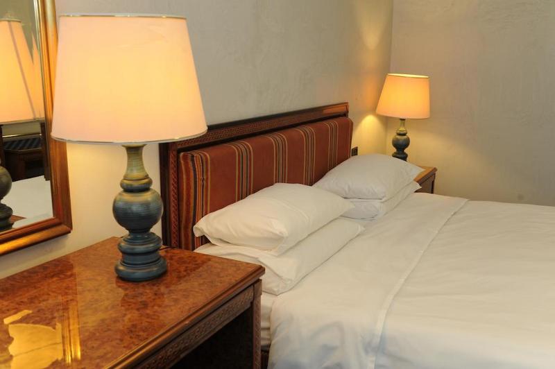اتاق لوکس, Tower Genova Airport   Hotel & Conference Center