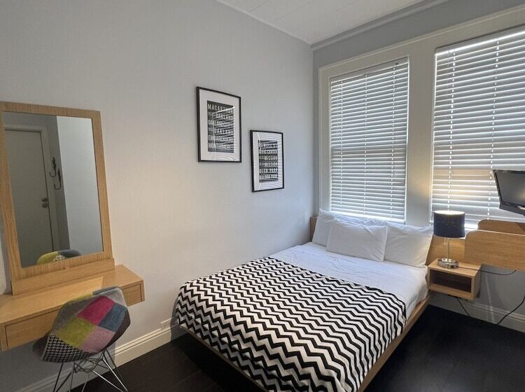 Basic Værelse, Touchstone Hotel   City Center