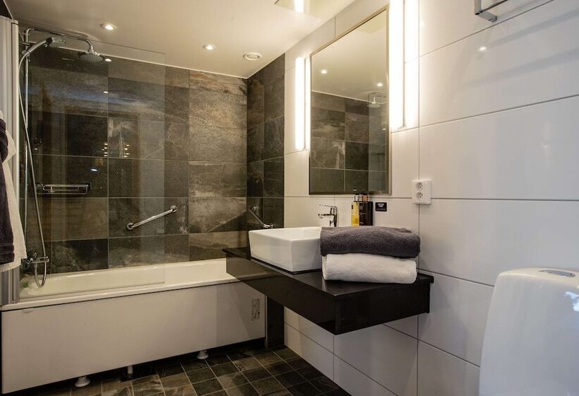 Номер Deluxe, Clarion Hotel Grand östersund