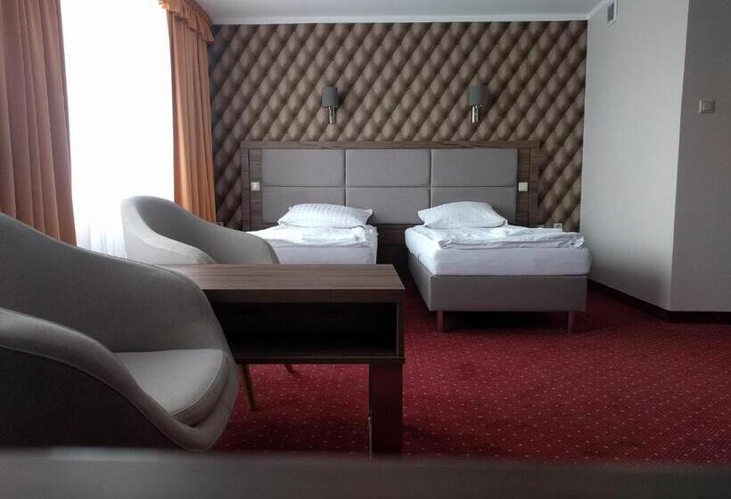Номер Deluxe, Restauracja Cukropol