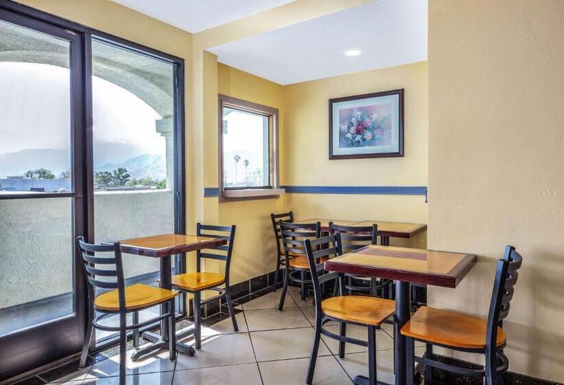 Номер Стандарт, Days Inn By Wyndham Banning Casino/outlet Mall