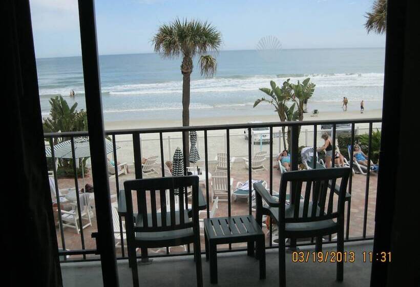 스탠다드 룸 더블 침대 바다 전망, Days Inn By Wyndham Daytona Oceanfront