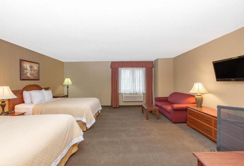 스위트, Days Inn By Wyndham Salina I70