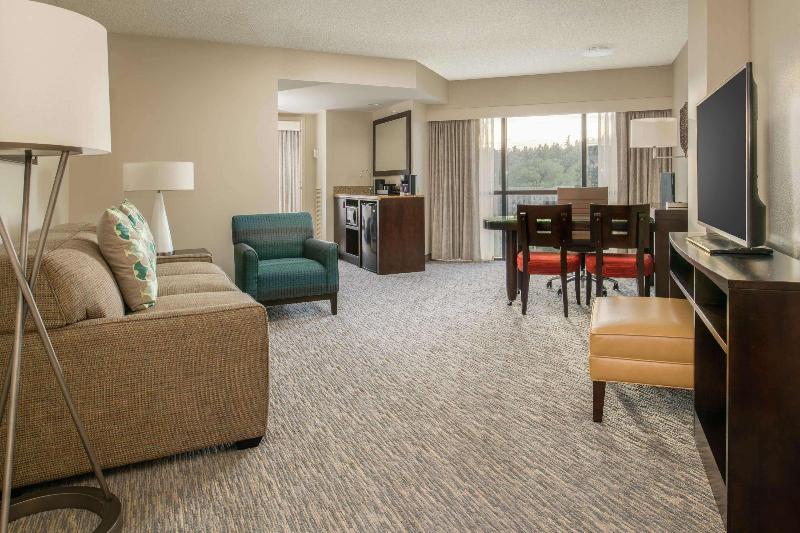 高级套房, Embassy Suites By Hilton Seattle Tacoma International Airport