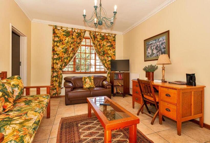 디럭스 룸, King George S Guest House