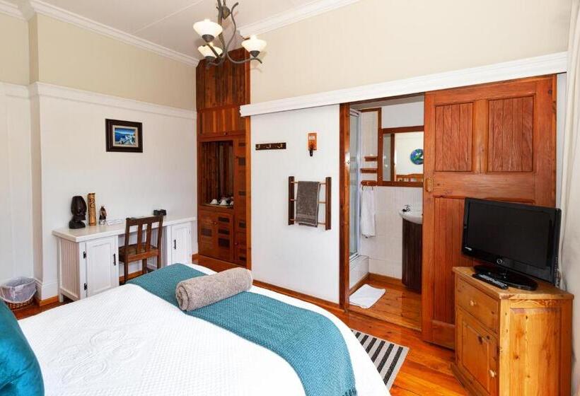 이코노미 룸, King George S Guest House