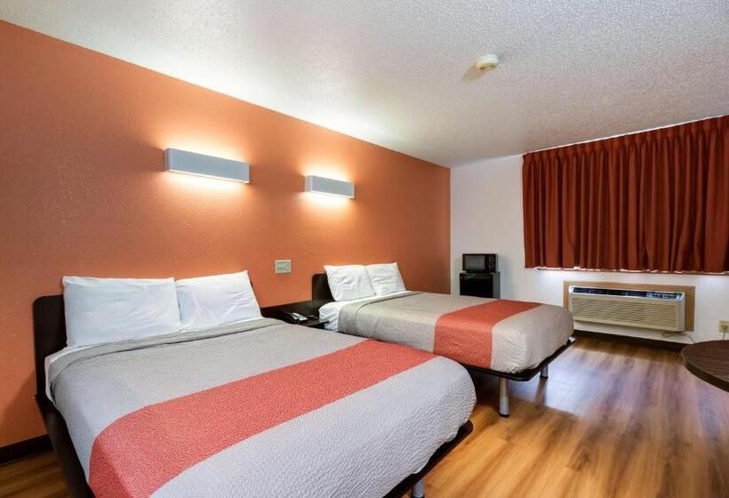 Четырехместный Номер Классик, Motel 6 Davenport, Ia