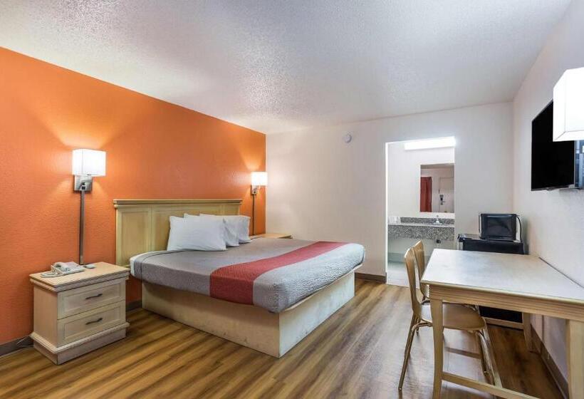 חדר סטנדרט מותאם לאדם עם מוגבלויות, Motel 6 Macclenny, Fl