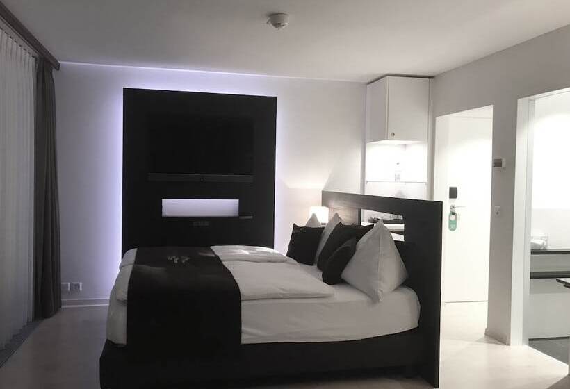 标准间带湖景, Seehotel Pilatus
