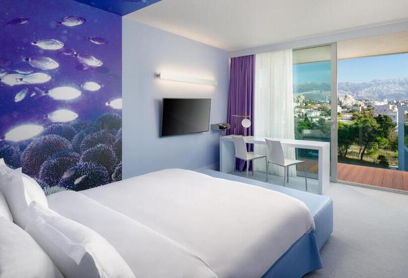 Номер Superior Вид на Город, Radisson Blu Resort & Spa