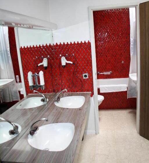 Quarto Quadruplo Estandar Banheiro Compartilhado, Sonne St. Moritz 3 Superior