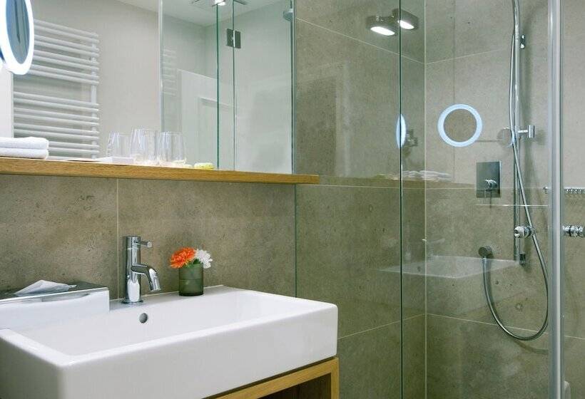 Standardeinzelzimmer, Spa & Resort Bachmair Weissach, Luxury Family Resort