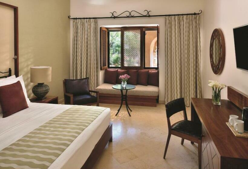 اتاق سوپریور با تخت بزرگ, Mövenpick Resort & Spa Dead Sea