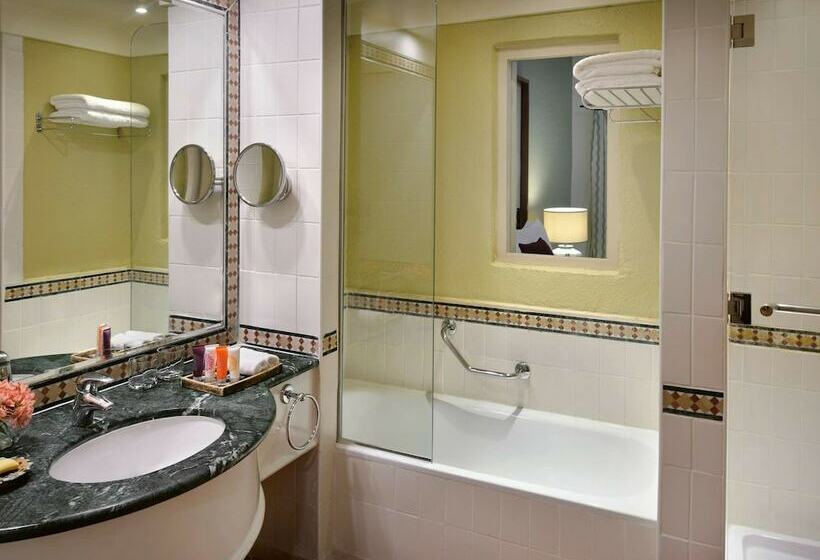 سوئیت پرزیدنت, Mövenpick Resort & Spa Dead Sea
