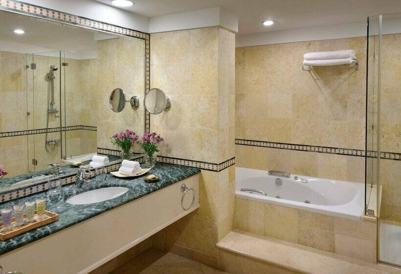سوئیت پرزیدنت, Mövenpick Resort & Spa Dead Sea
