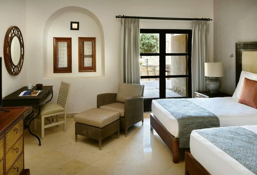 سوییت, Mövenpick Resort & Spa Dead Sea