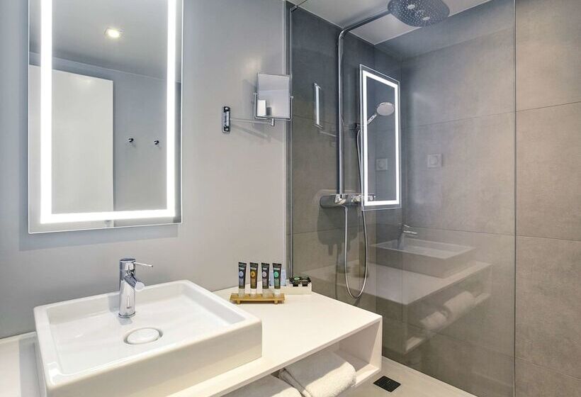Номер Superior, Novotel Paris Charles De Gaulle Airport