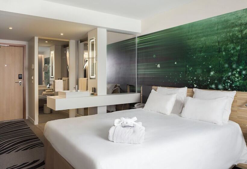 Номер Executive, Novotel Paris Charles De Gaulle Airport