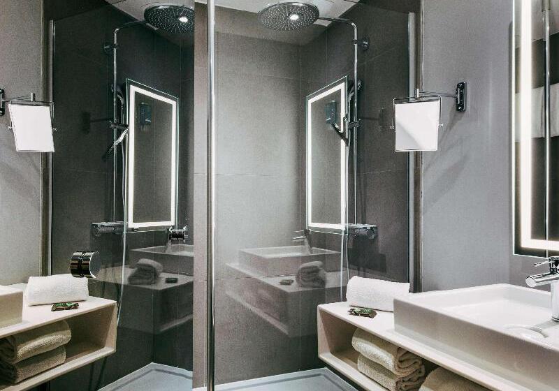 Номер Superior, Novotel Paris Charles De Gaulle Airport