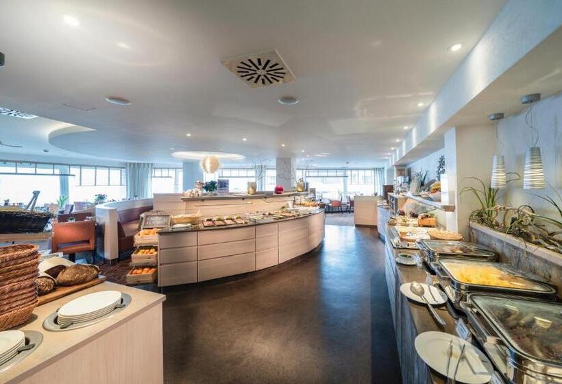 Полулюкс Вид на Море, Strandhotel Duhnen