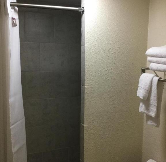 Номер Стандарт 2 Двуспальные Кровати, Americas Best Value Inn Goodlettsville Nashville N