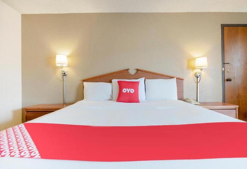 Номер Deluxe Кровать Кинг, Days Inn Airport