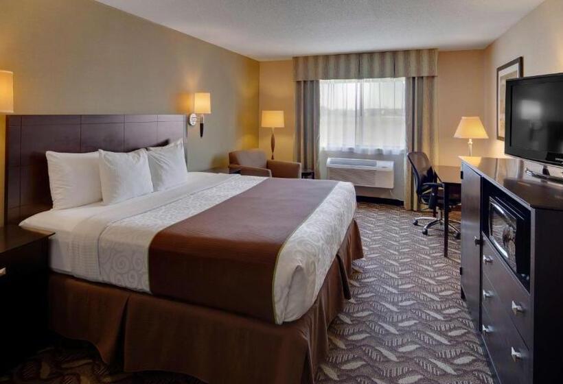 Номер Стандарт с Кухней, Best Western Pontiac Inn