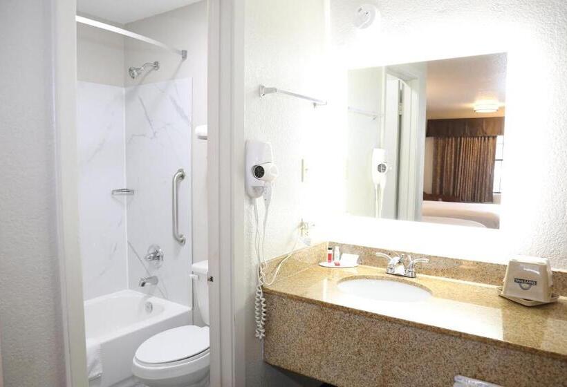 Номер Стандарт, Days Inn By Wyndham Monroe, Louisiana