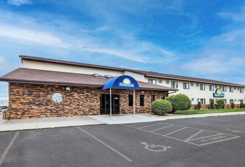 Люкс, Days Inn By Wyndham Monticello