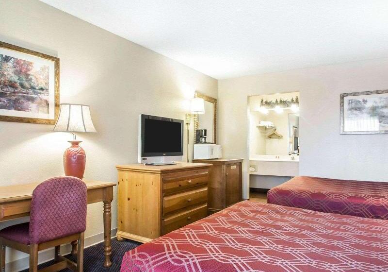 Стандартный Номер Кровать Кинг, Econo Lodge Springfield I44