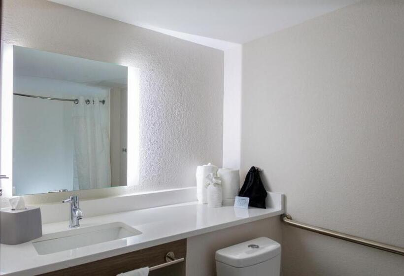 Номер Стандарт, Holiday Inn Express Rocky Mount Sports Center By Ihg
