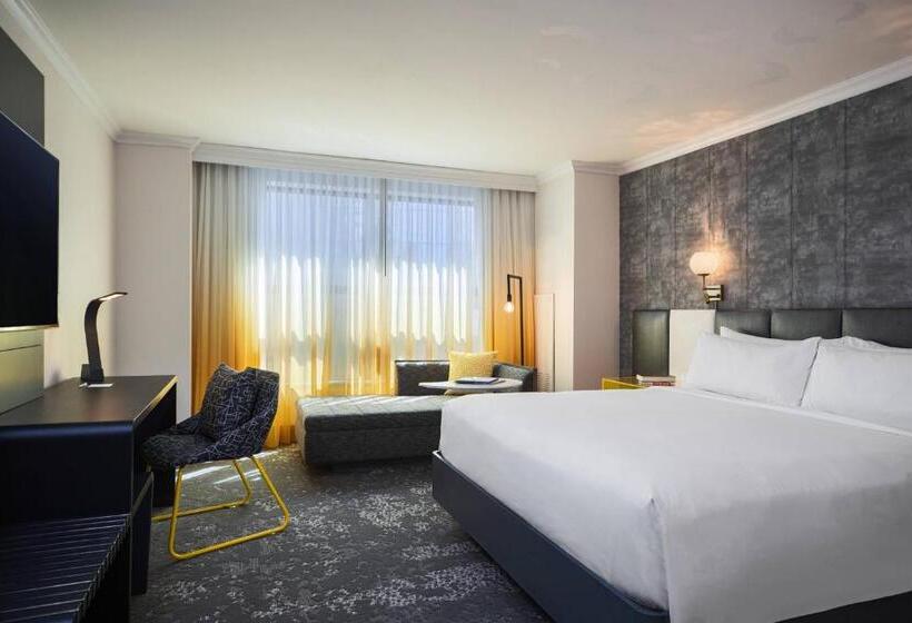 带大床的标准间, Renaissance New York Times Square By Marriott