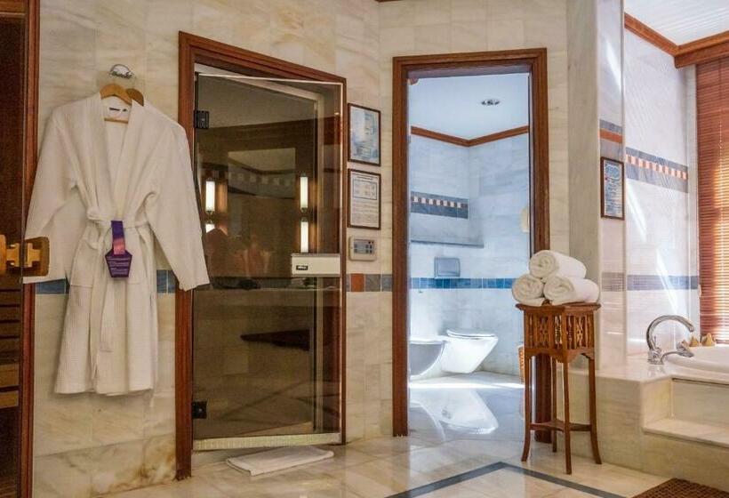 סוויטה מלכותית, Coral Beach Hotel & Resort Cyprus