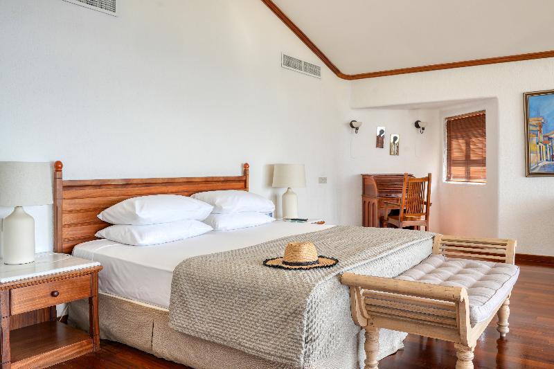 סוויטה, Coral Beach Hotel & Resort Cyprus