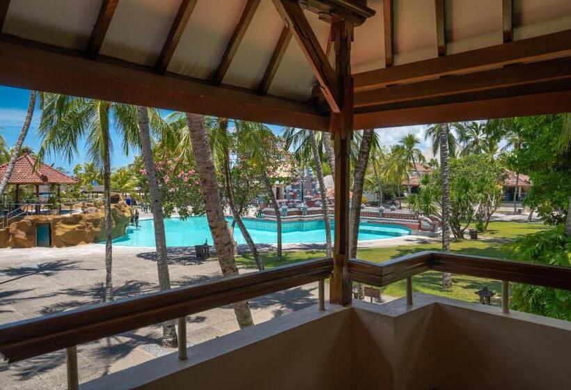 Люкс Повышенной Комфортности, Bintang Bali Resort