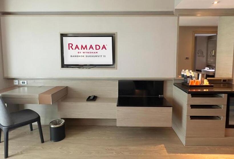 اتاق اجرایی با تخت بزرگ, Ramada By Wyndham Bangkok Sukhumvit 11