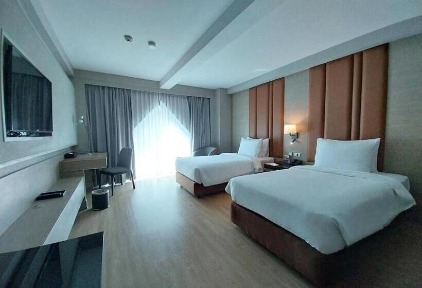 اتاق کلاب, Ramada By Wyndham Bangkok Sukhumvit 11