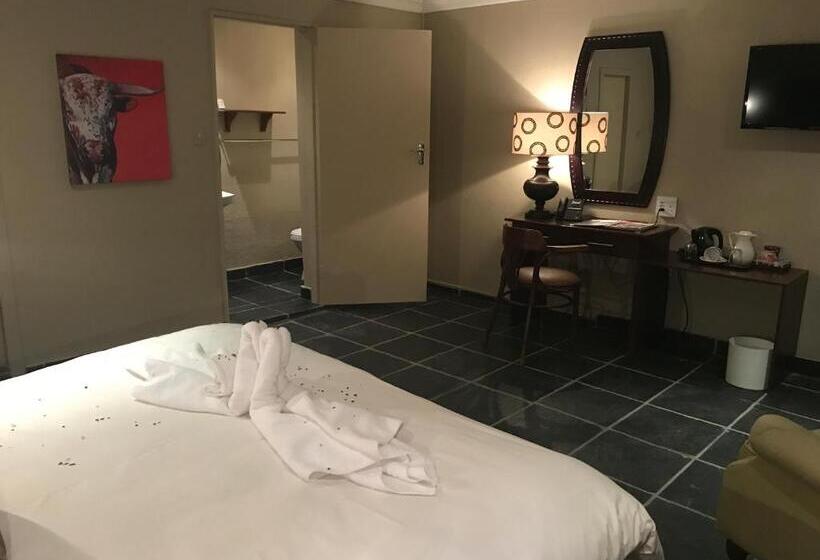 Номер Стандарт, Shangri La Country Hotel & Spa
